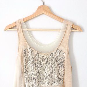 Vera Wang Blush Lace Floral Tank